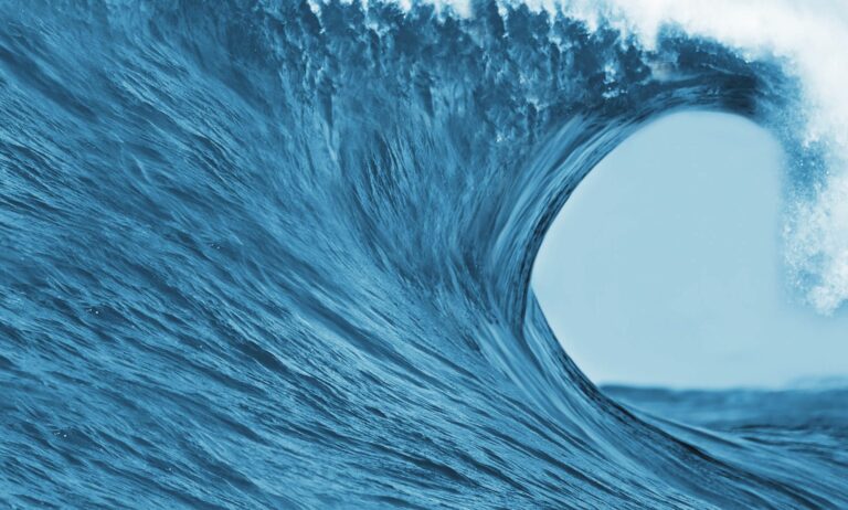 Blue Ocean Wave