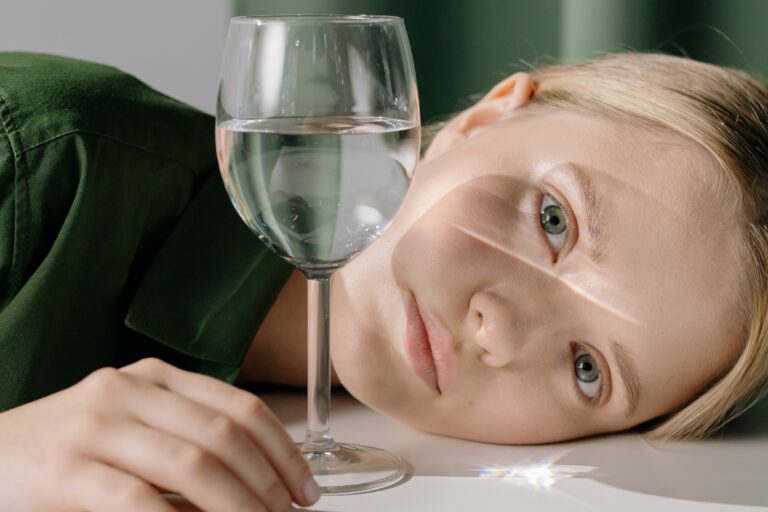 Detoks alkoholowy w Warszawie – czym jest i dlaczego jest pierwszym krokiem w leczeniu uzależnienia?
